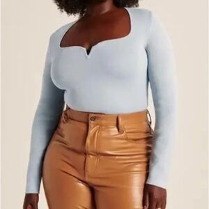 Abercrombie & Fitch Sweetheart Slim Semi Cropped Sweater Light Blue Size Large